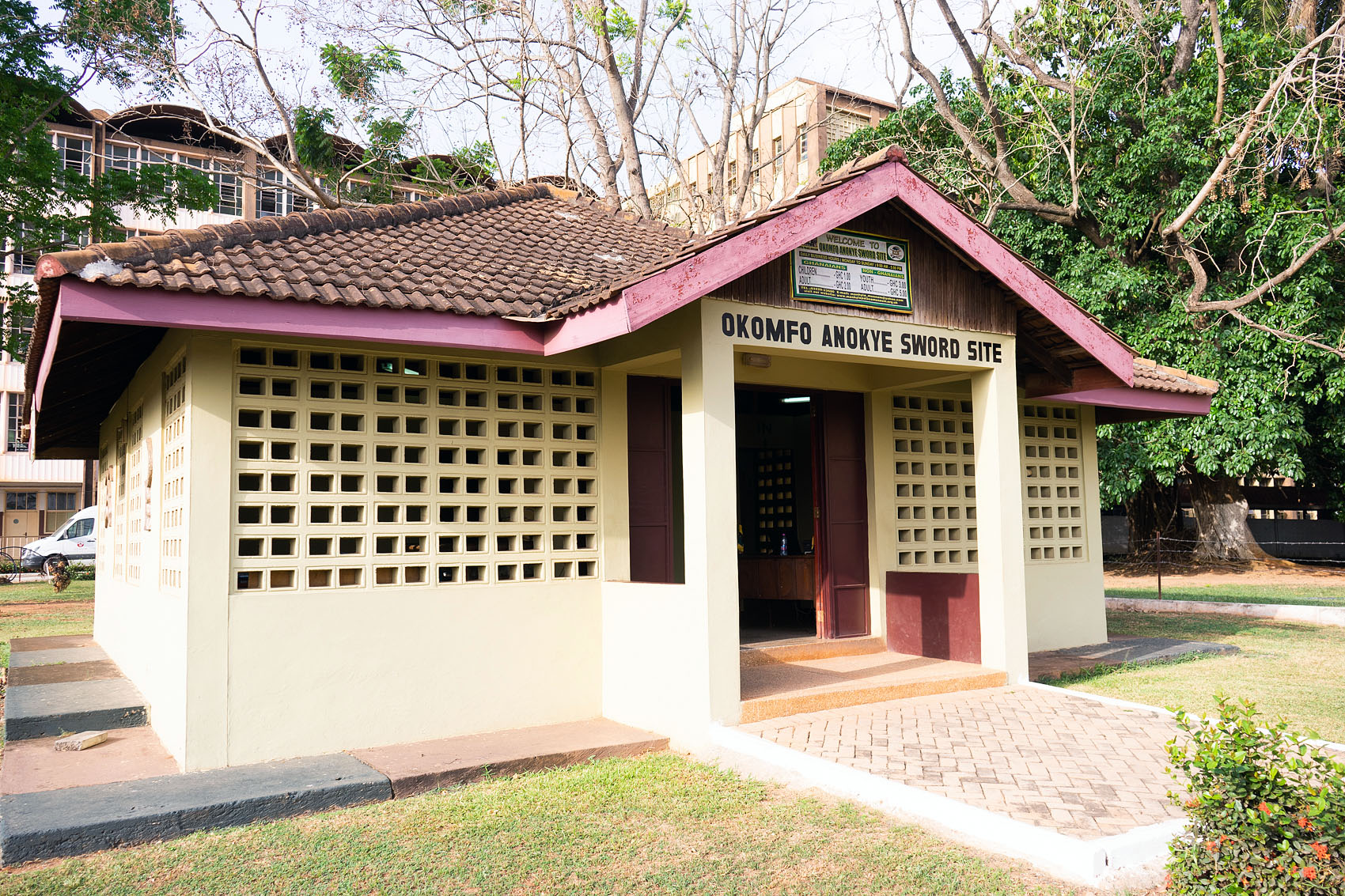 Kumasi Schwert Museum