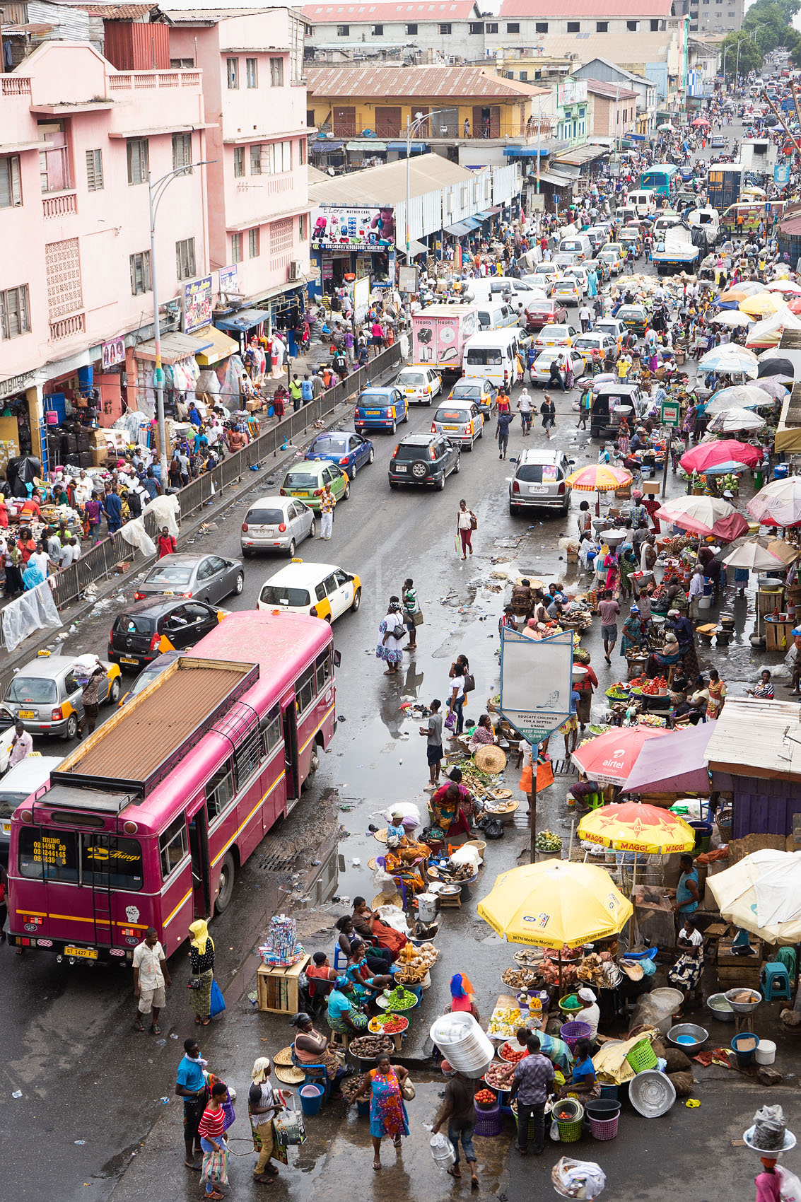 Verkehr und Mark in Accra