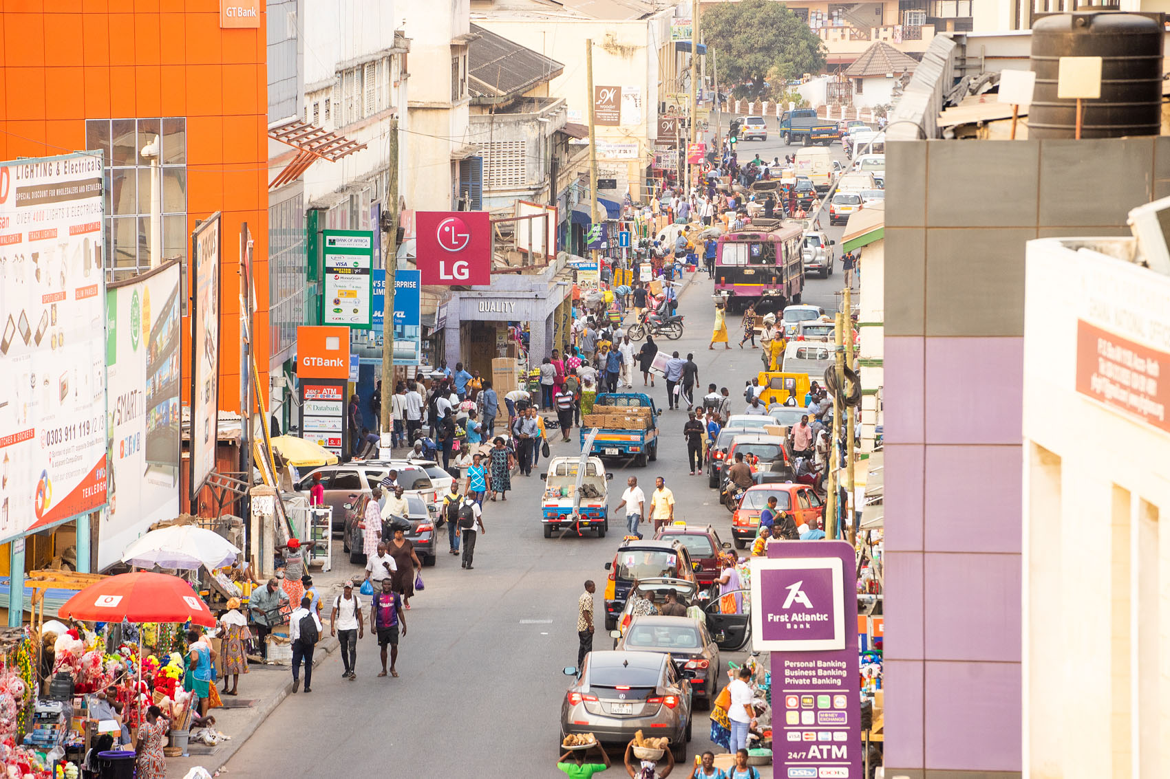 Strassenbild von Accra