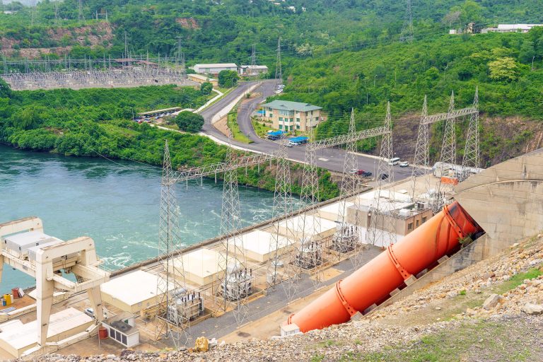 Read more about the article Der Akosombo Staudamm in der Volta Region Ghana’s